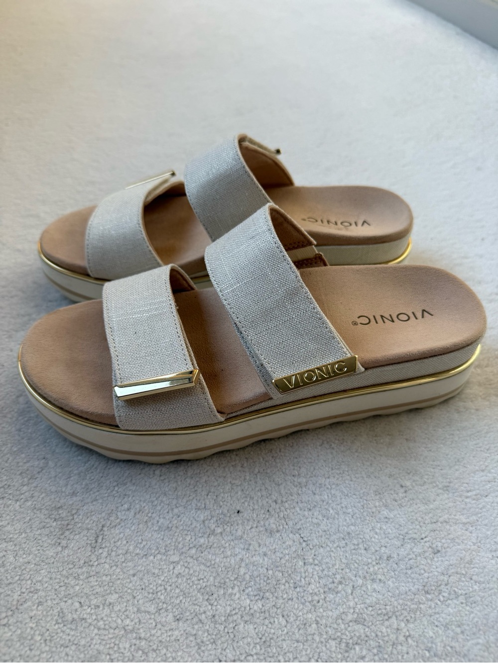 Vionic Women’s Sandals